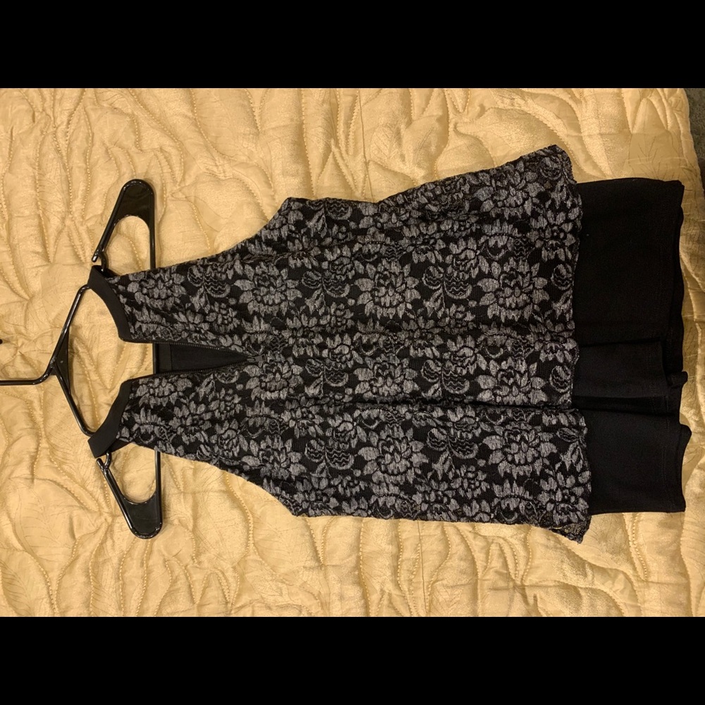 Formal top - Picture 2 of 3